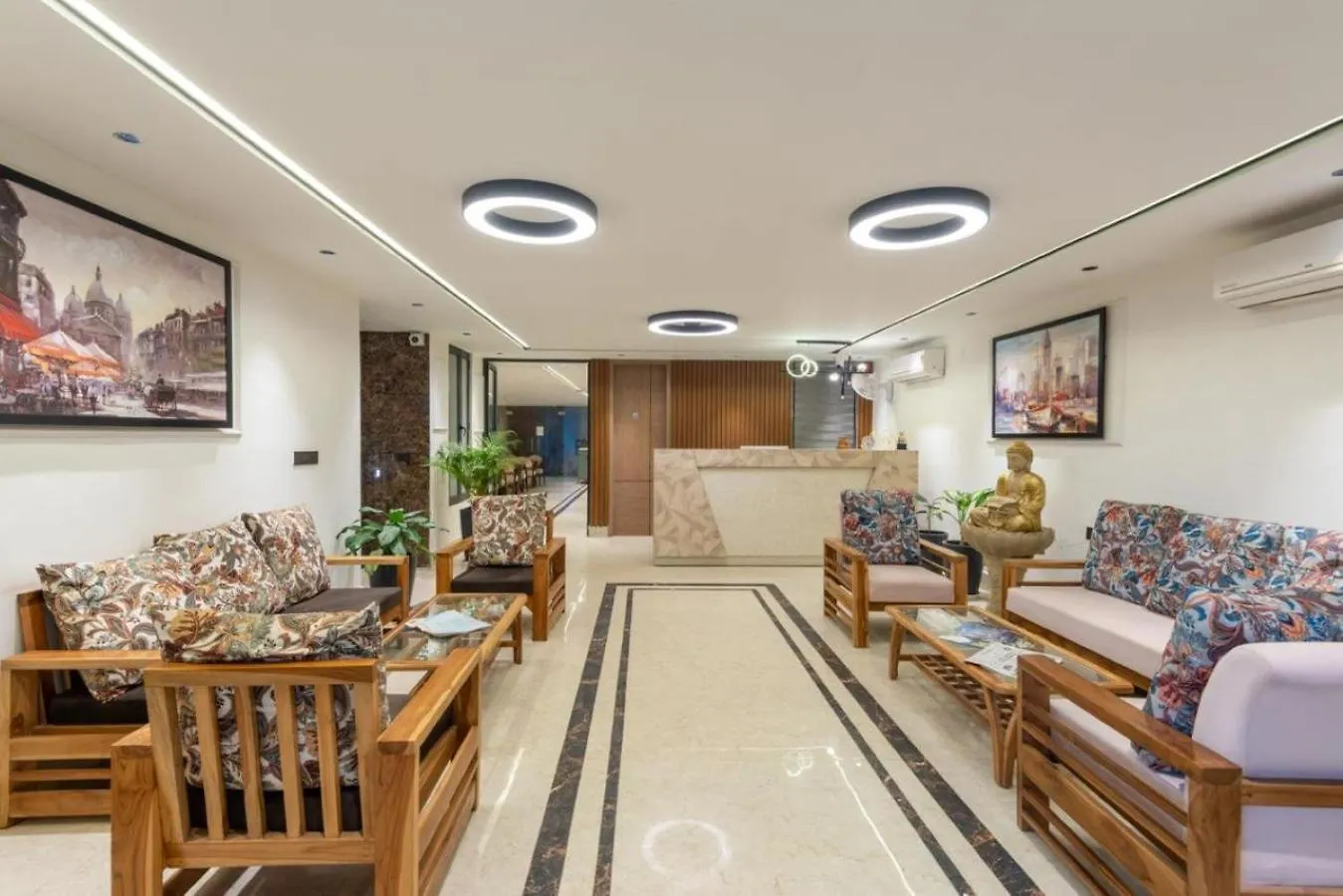 Aatithyam Residency Hotel Gurgaon 4*,