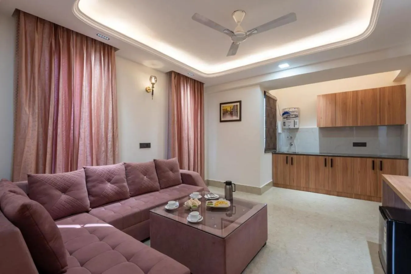Aatithyam Residency Hotel Gurgaon India