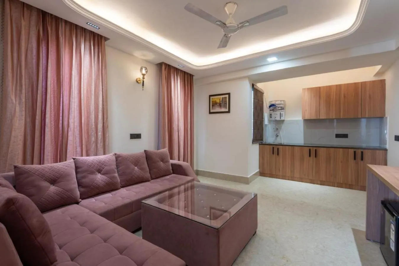 Aatithyam Residency Hotel Gurgaon
