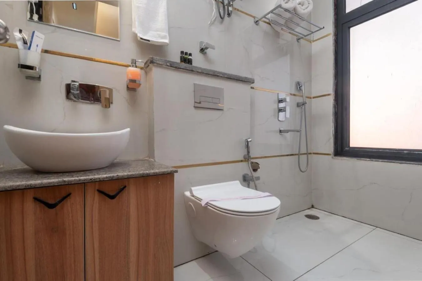 Aatithyam Residency-Golf Course Road Gurgaon Hotell